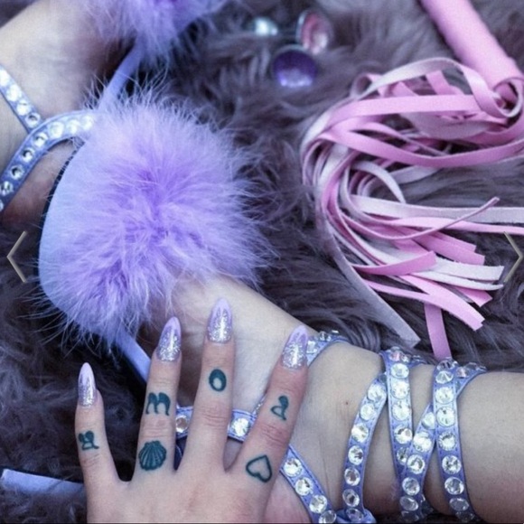 NIB Sugar Thrillz Lilac Satin Ankle Wrap Platforms - Picture 2 of 8